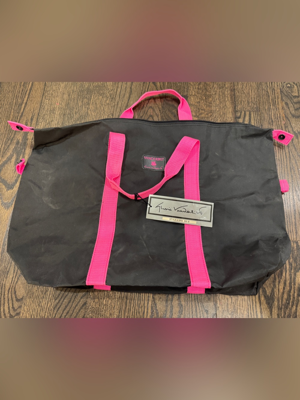 Gloria Vanderbilt Retro Athletic Duffle Bag